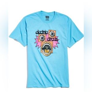 NEW Electric Circus Urban Outfitters graphic tee men’s size Small